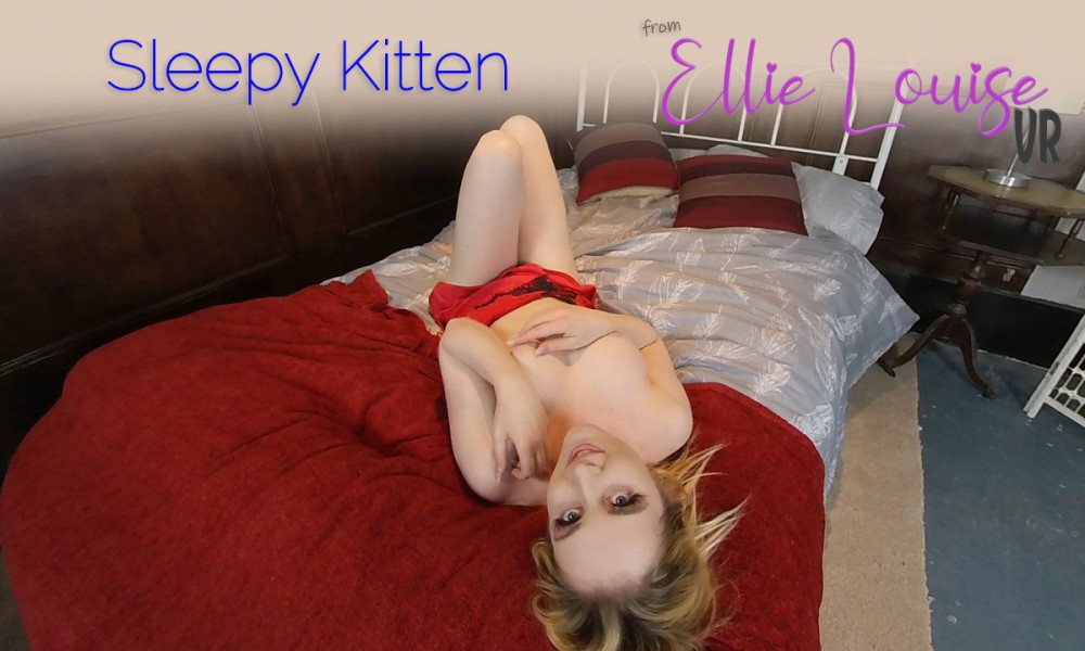 Playful Kitten: Ellie Louise in Sensual Solo