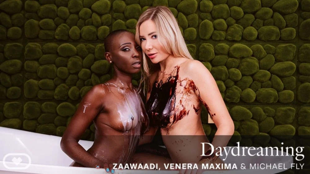 Zaawaadi & Venera Maxima in Steamy VR Threesome