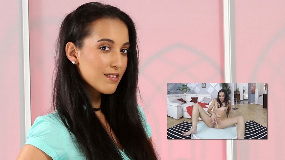 Amanda Estela's Intense Glass Dildo Play