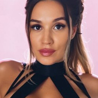 Lexis Star Pornstar