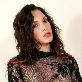 Lady Scarlet Pornstar