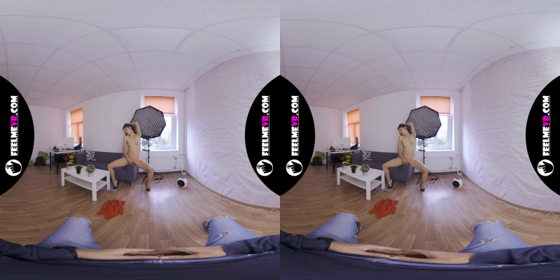 Virtual Reality Nude Striptease With Lady In Red Polina - Image 8
