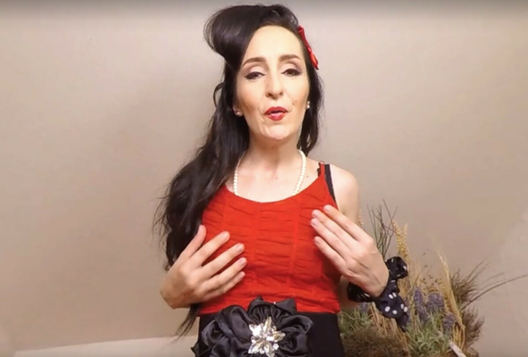 Mature Diana's Sensual Dildo Play in 4K - Image 2