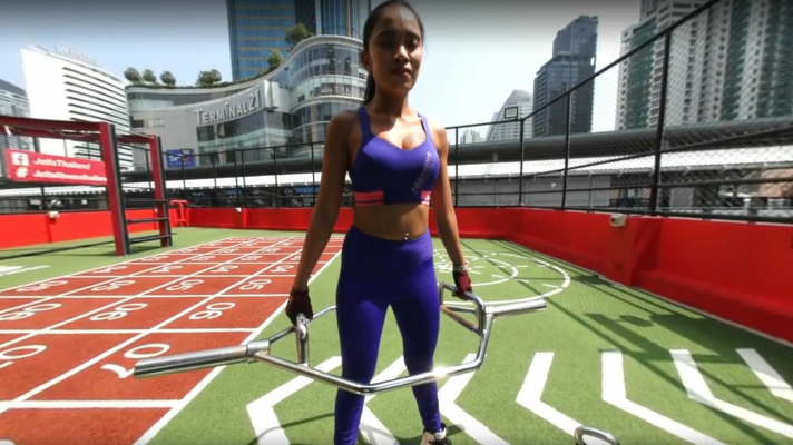 Cherry Lee Outdoor Gym Fuck and Creampie Thrill - Image 1