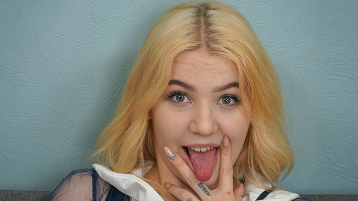 Dina Soul Has The Pussy Of An Angel And She Shows Us Her Angel Wings Today - Image 1