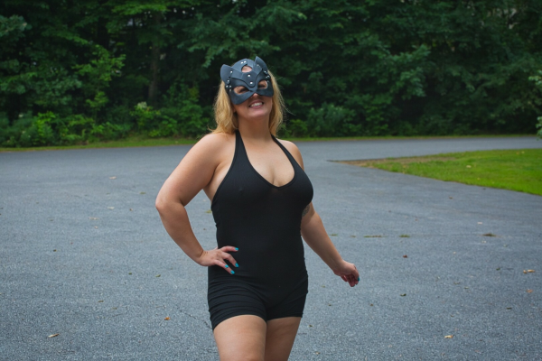 Celia Dragon in Blue Monster VR Erotic Thrill - Image 7