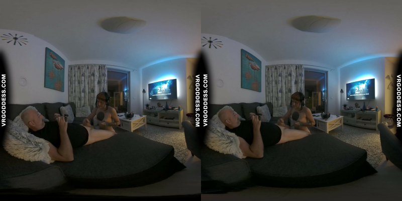 Brilla's Nasty Vacation Blowjob Thrill - Image 1