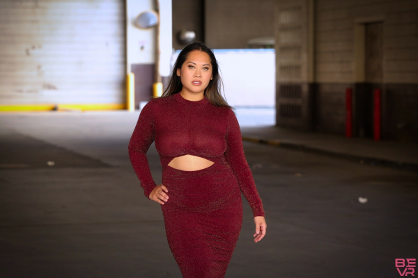 Kimmie Liu Sizzles in Sensual Solo Tease - Image 3