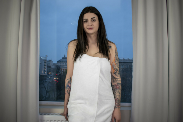 Offering My Neighbours A Squirting Show - Image 1